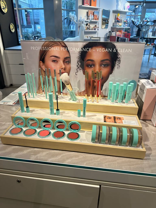 SWEED Make-up Display